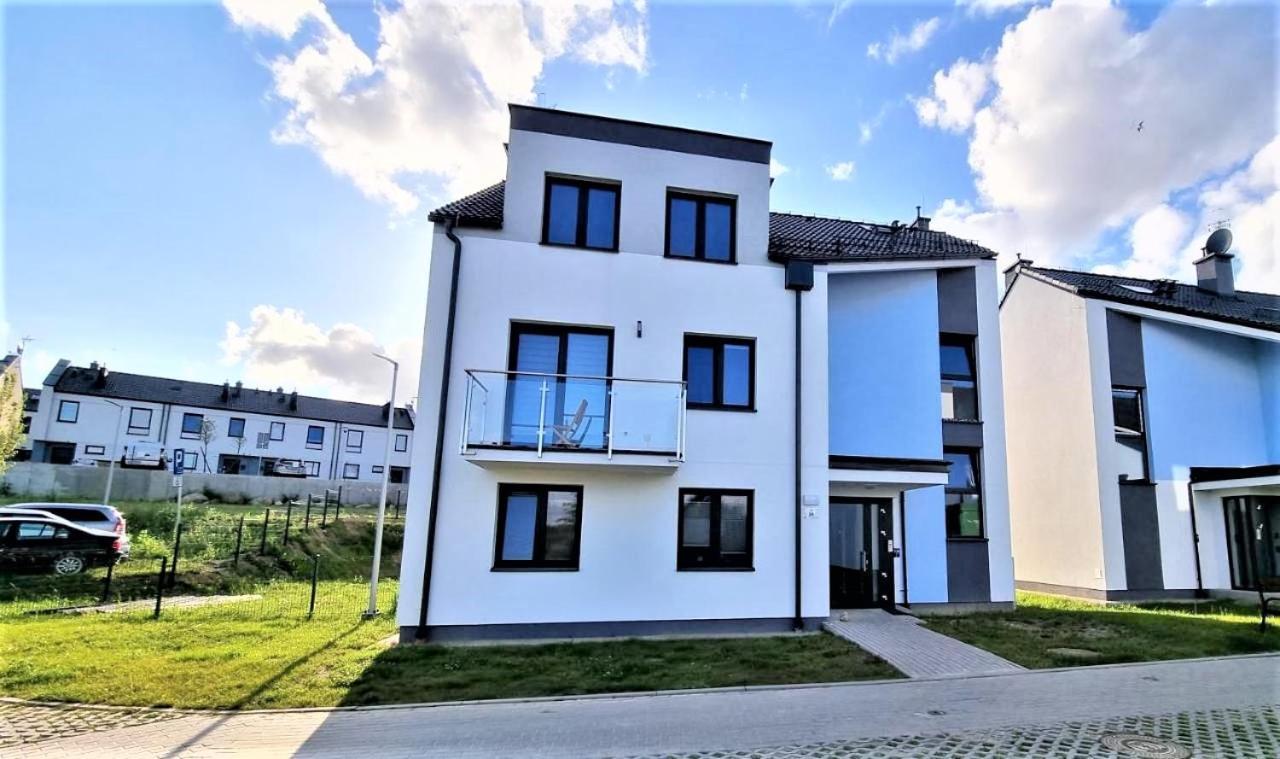 Apartament Mlody Gdansk - Bezplatny Parking, Mocne Wifi, Dobre Polaczenie Z Lotniskiem Εξωτερικό φωτογραφία